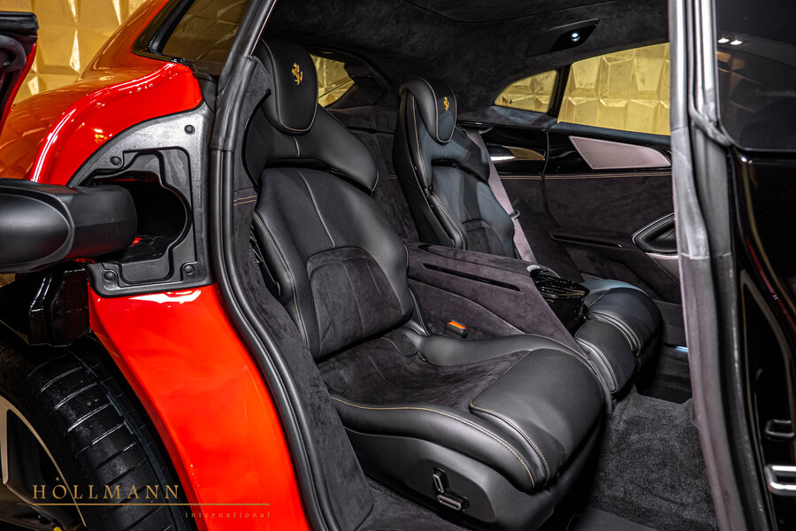 Vehicle view 23