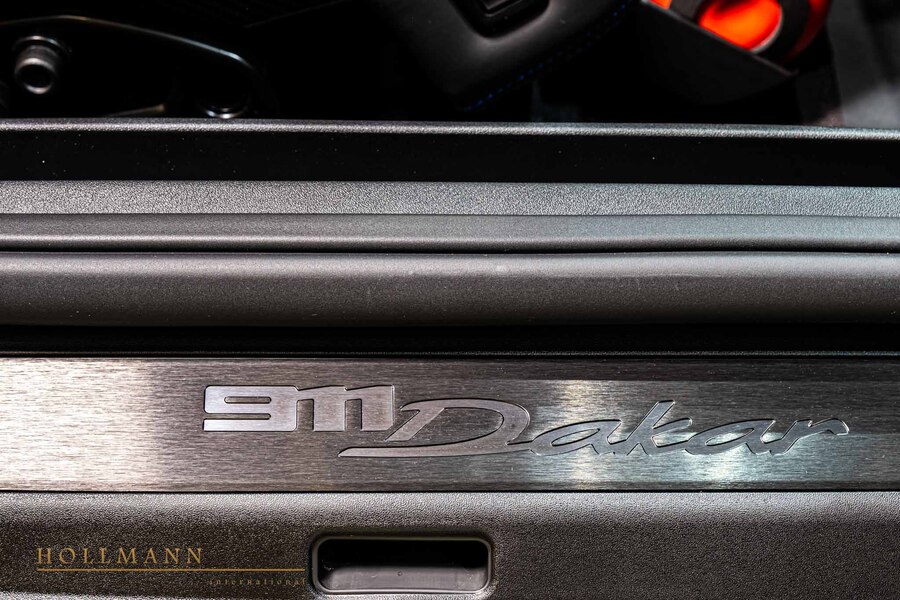 Vehicle view 15