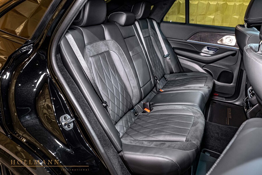 Vehicle view 19
