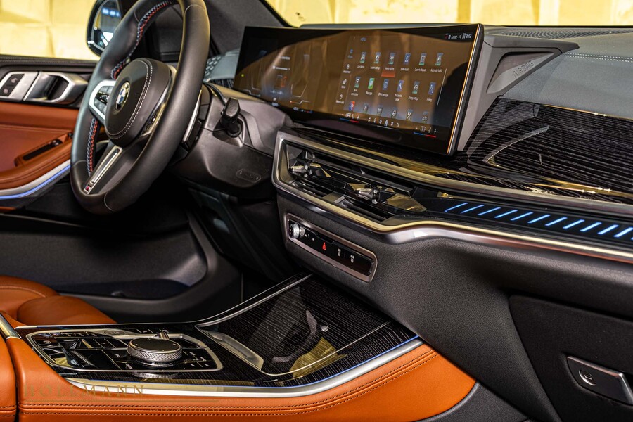 Vehicle view 20