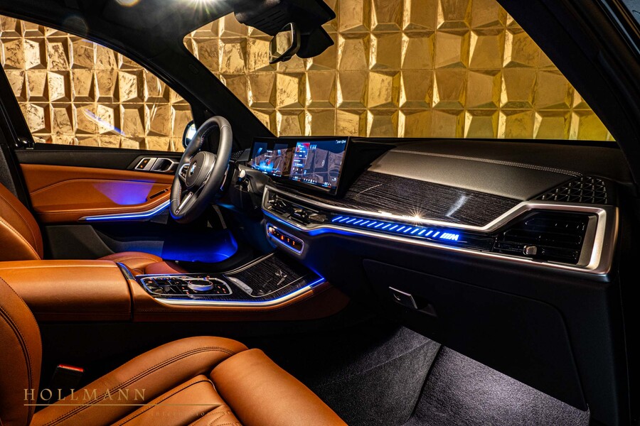 Vehicle view 27
