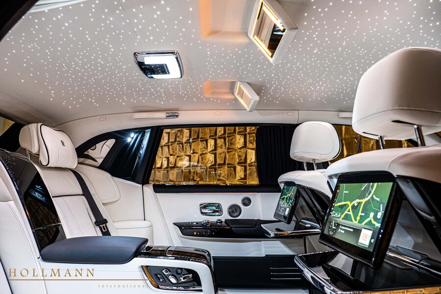 Vehicle view 25