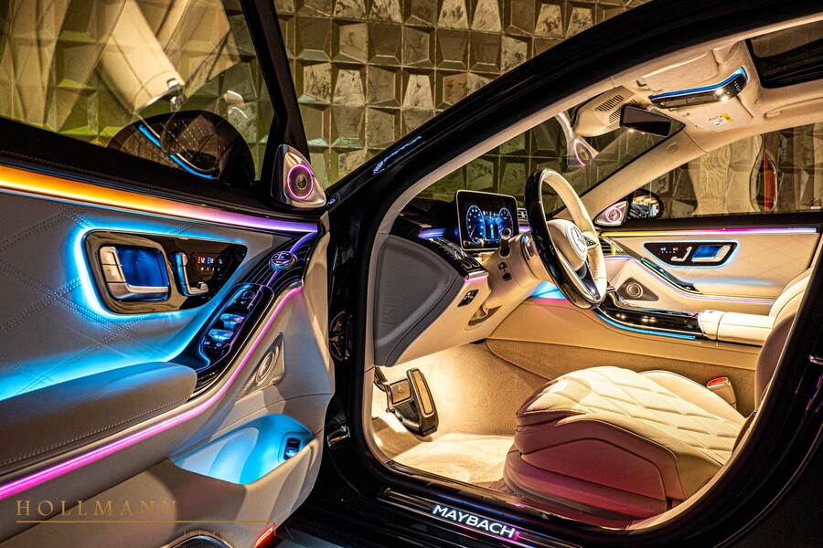 Vehicle view 15