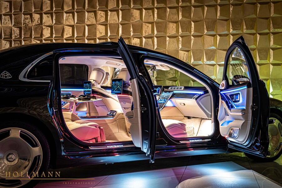 Vehicle view 17