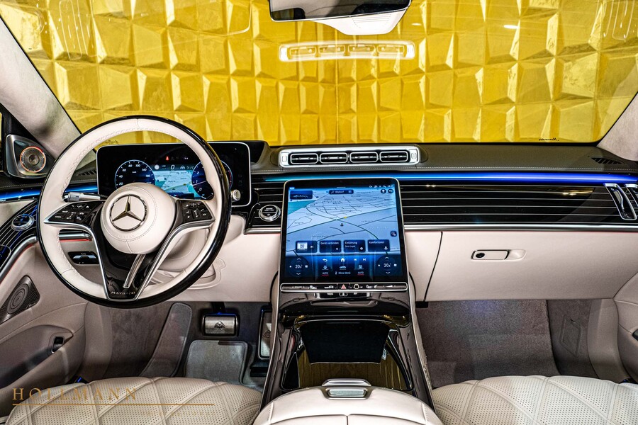 Vehicle view 23