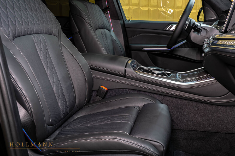 Vehicle view 15