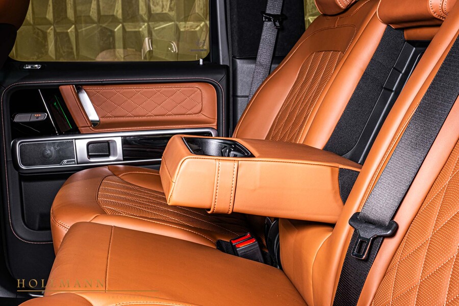 Vehicle view 18