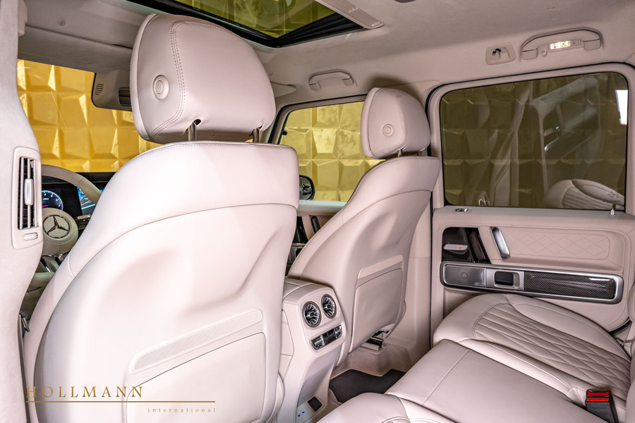 Vehicle view 19