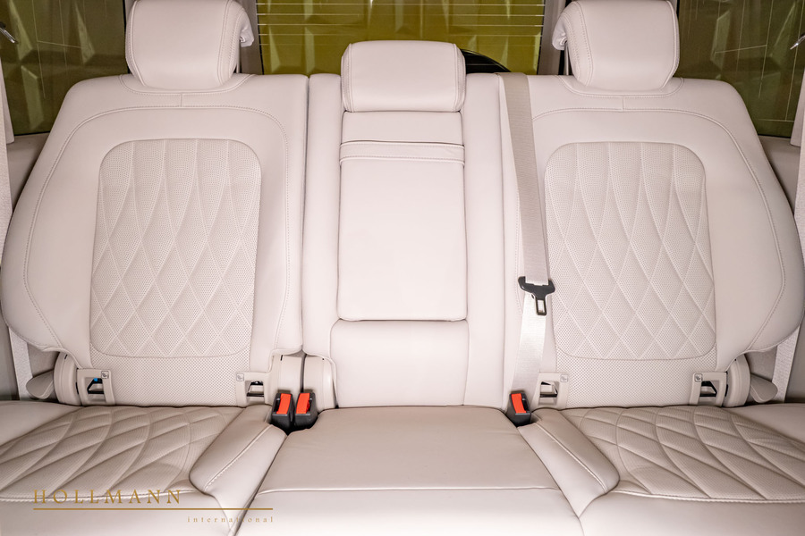 Vehicle view 23