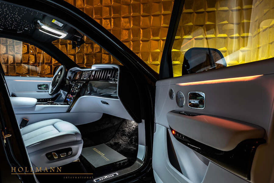 Vehicle view 14