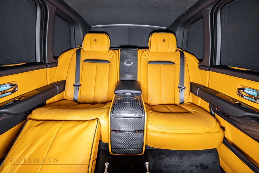 Vehicle view 25