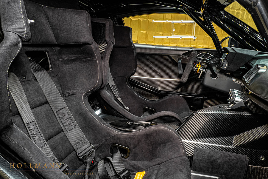 Vehicle view 19