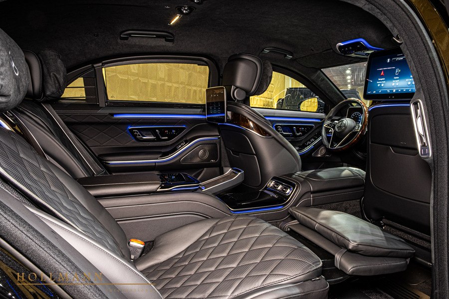 Vehicle view 29