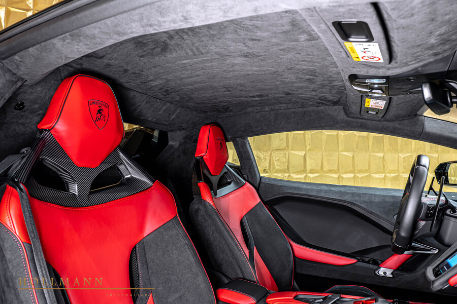 Vehicle view 16