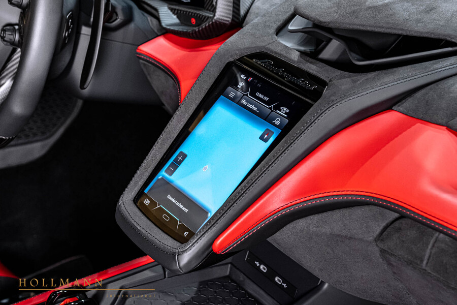 Vehicle view 25