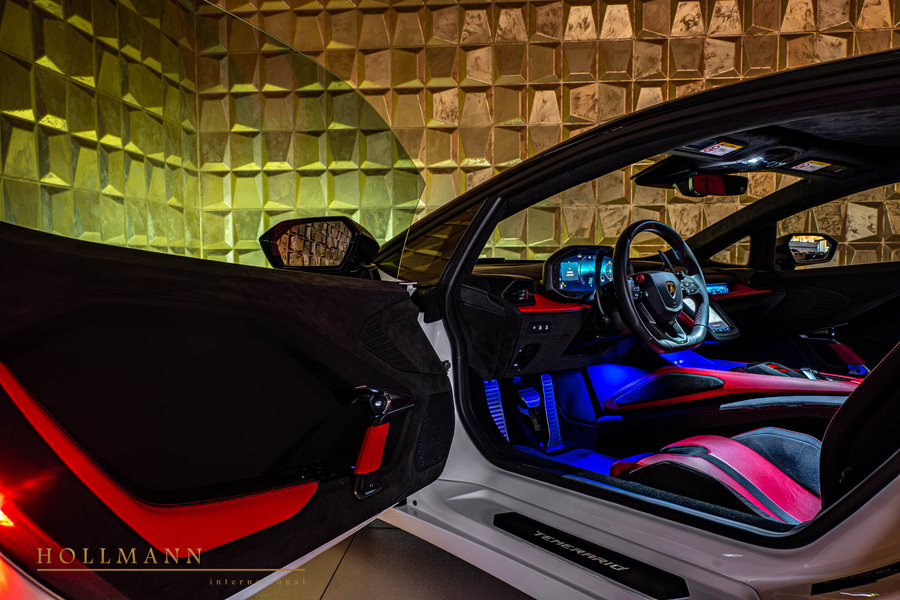 Vehicle view 32
