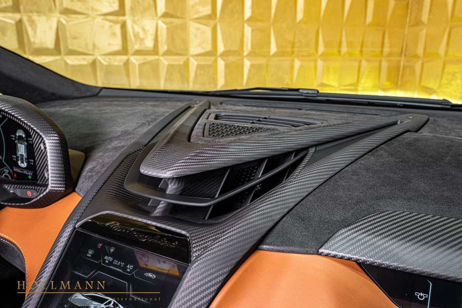 Vehicle view 23