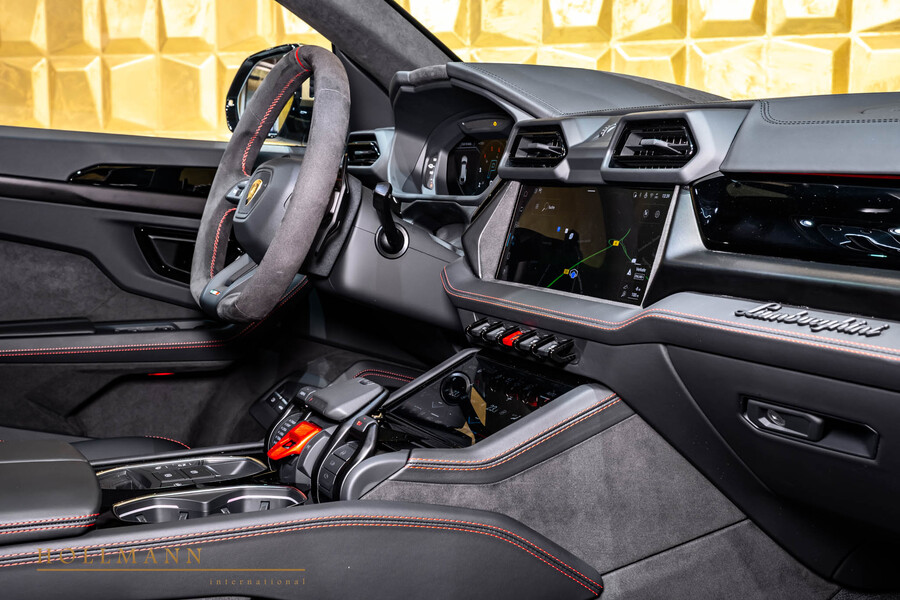 Vehicle view 23