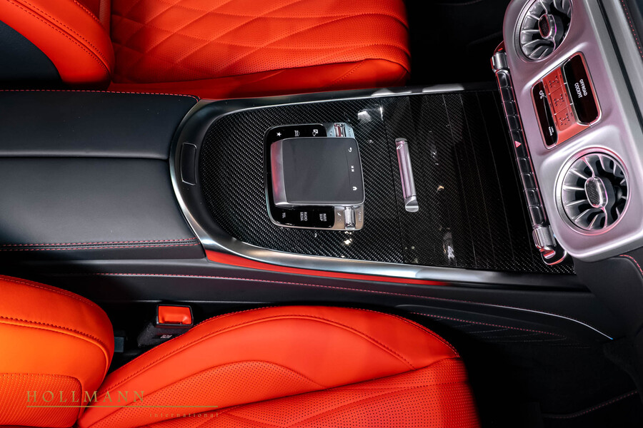 Vehicle view 25