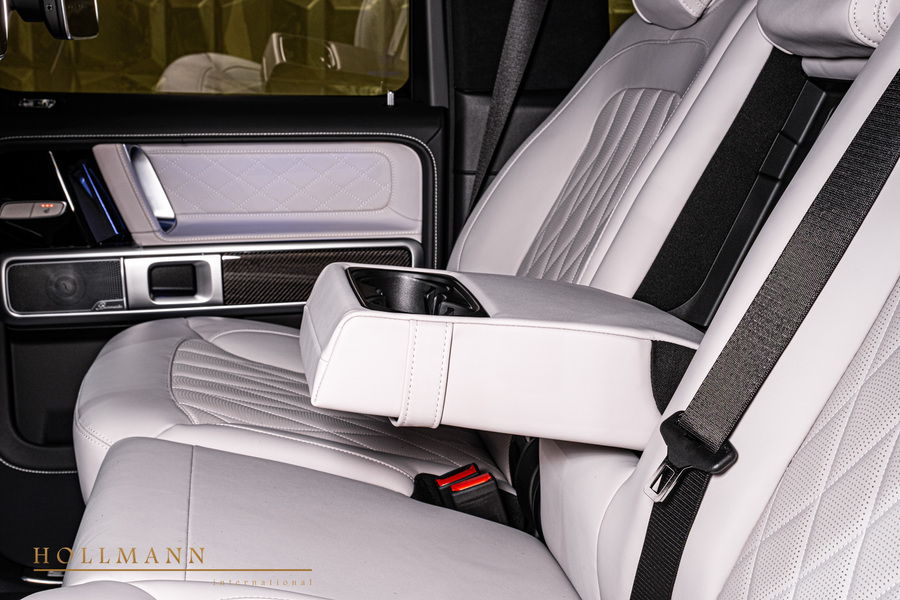 Vehicle view 18