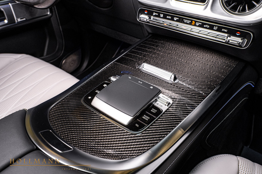 Vehicle view 23