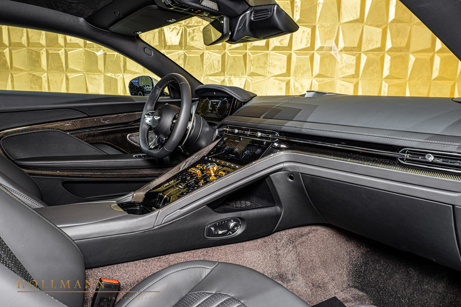 Vehicle view 17