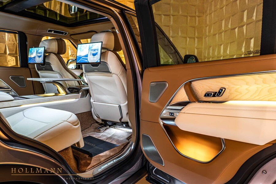 Vehicle view 13