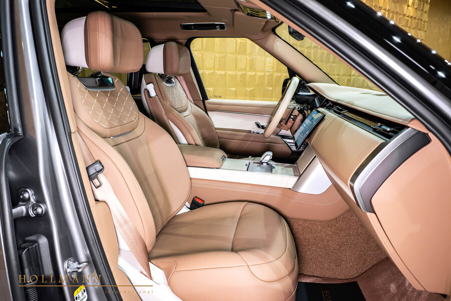 Vehicle view 19