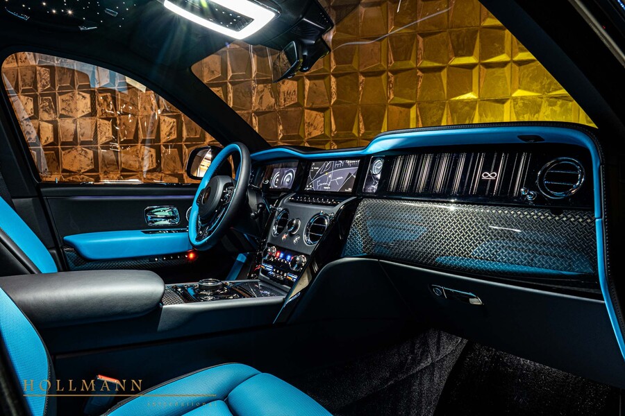 Vehicle view 9