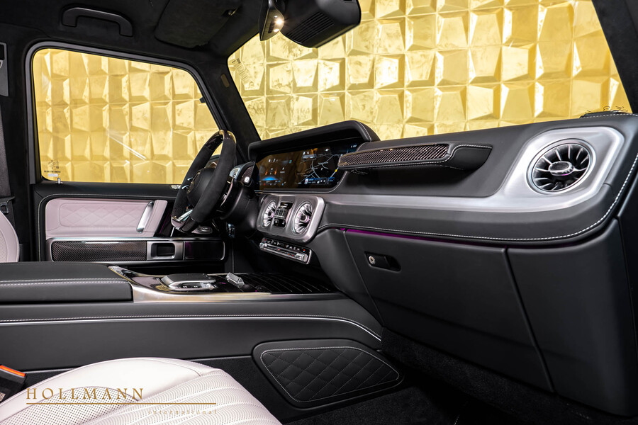 Vehicle view 18