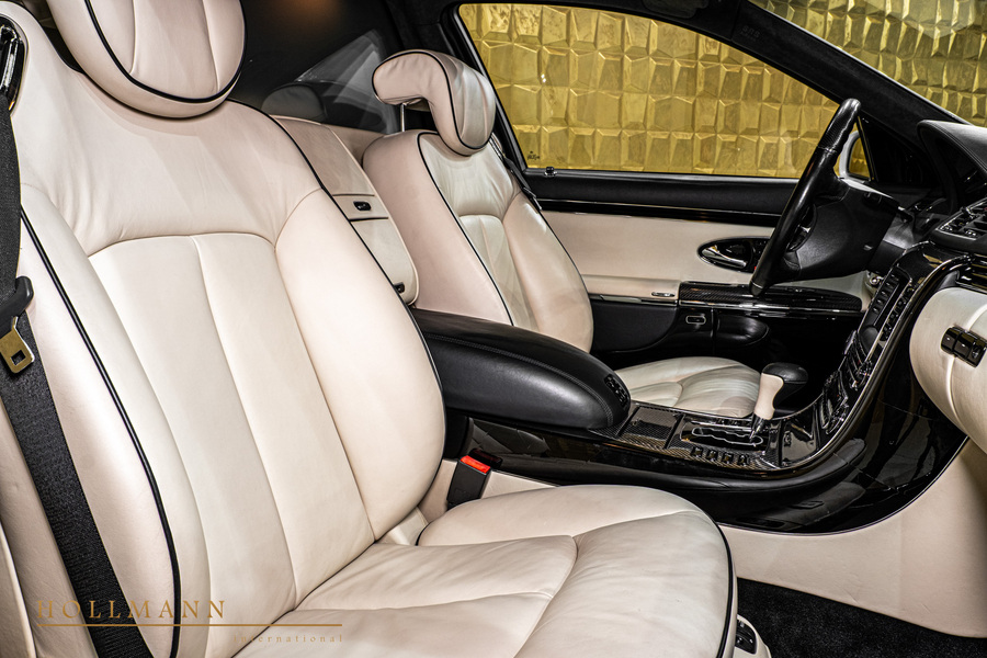 Vehicle view 18