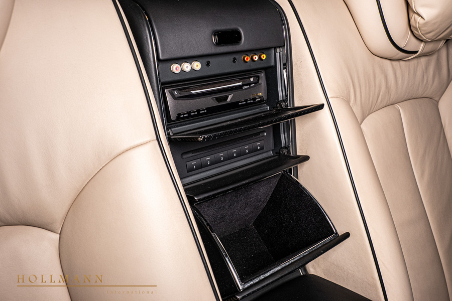 Vehicle view 30