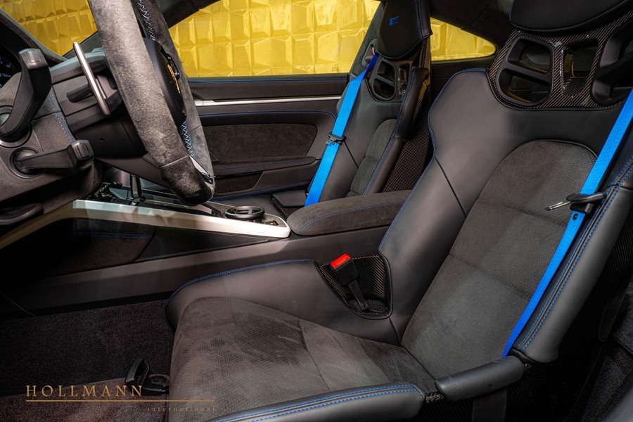 Vehicle view 12