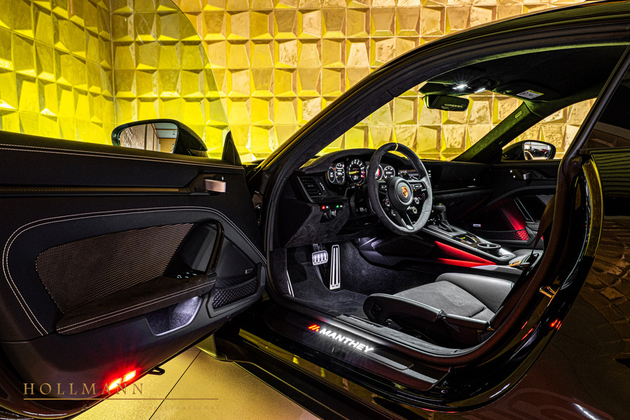 Vehicle view 13