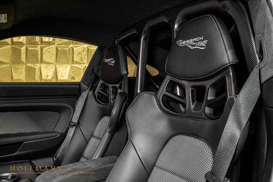 Vehicle view 18