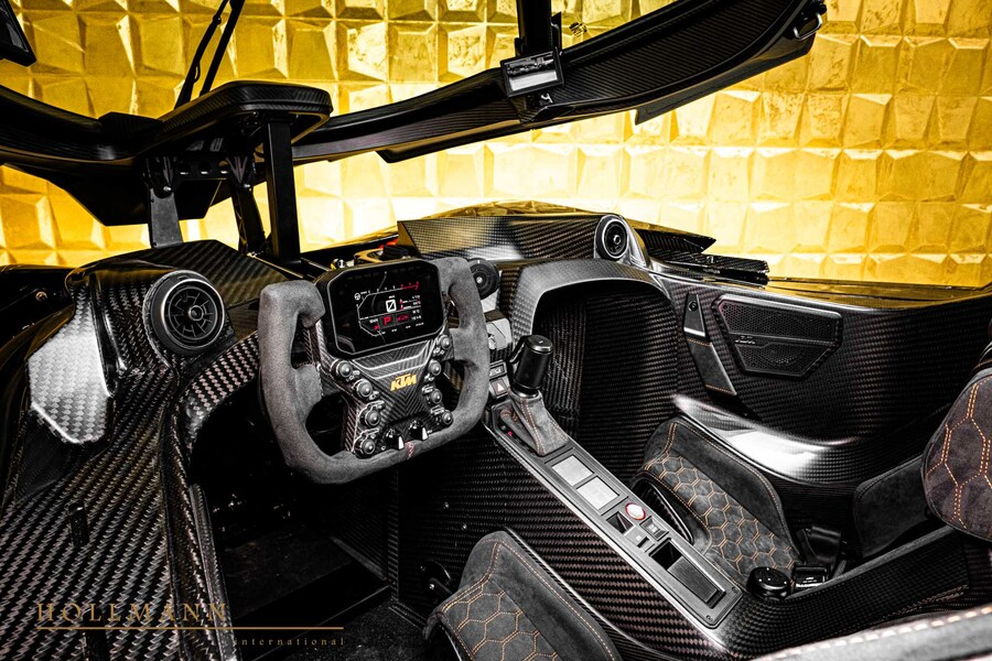Vehicle view 14