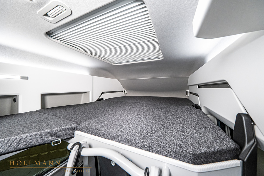 Vehicle view 28