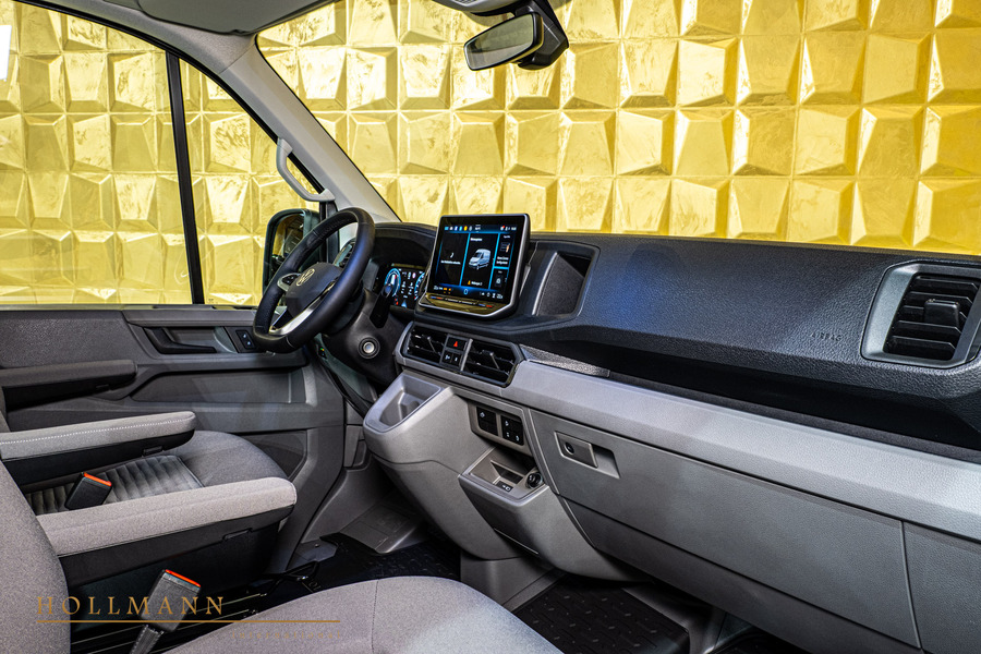 Vehicle view 29
