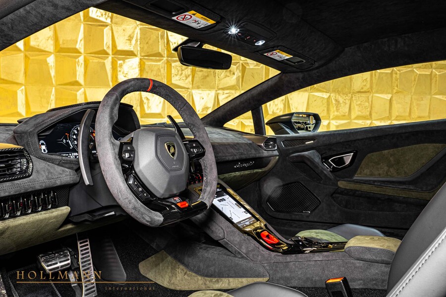 Vehicle view 16