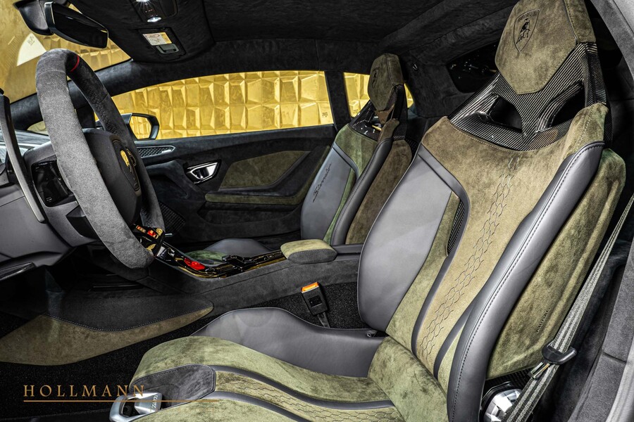 Vehicle view 19