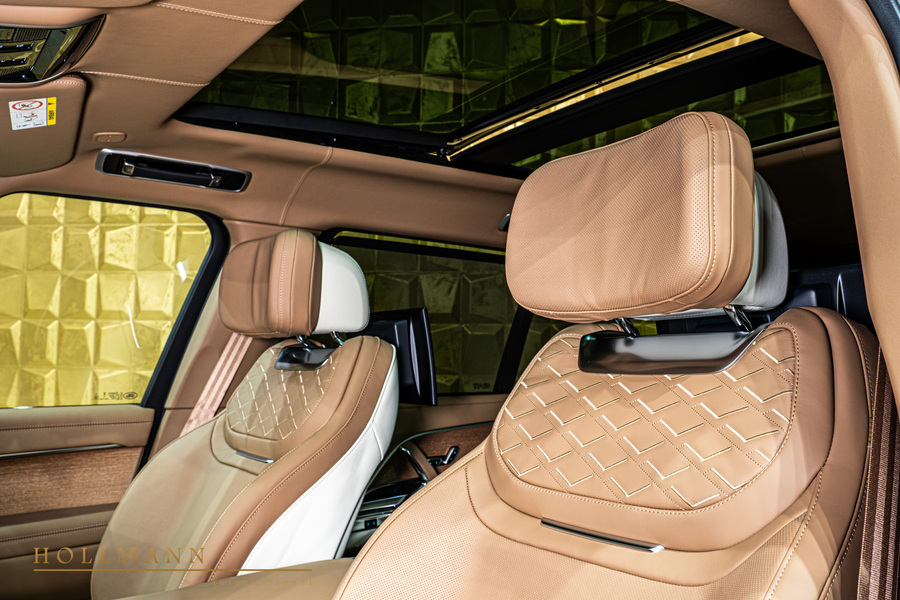 Vehicle view 18