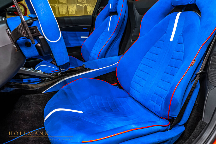 Vehicle view 19