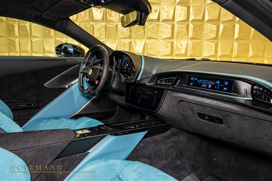 Vehicle view 18
