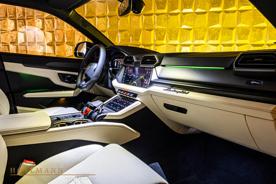Vehicle view 14