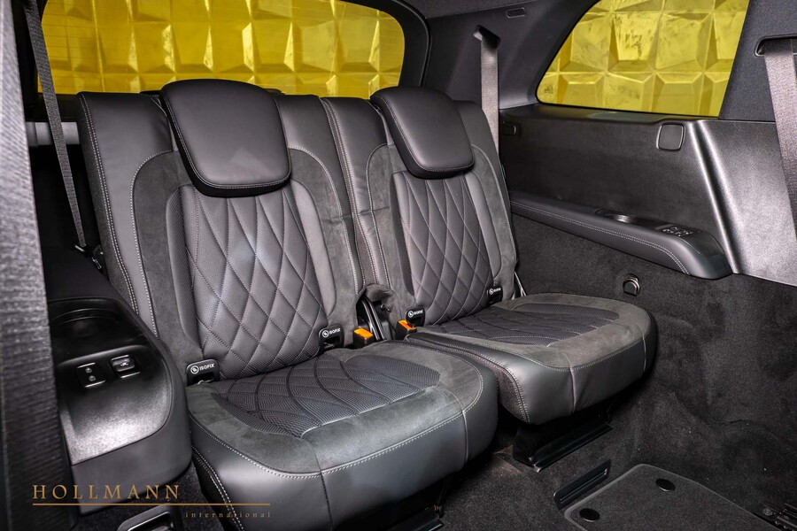 Vehicle view 26