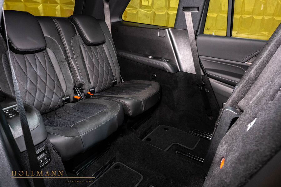 Vehicle view 27