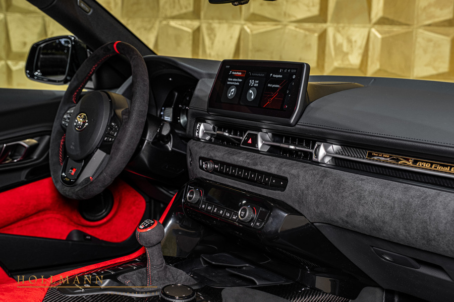 Vehicle view 18