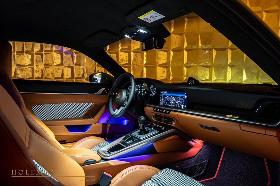 Vehicle view 10