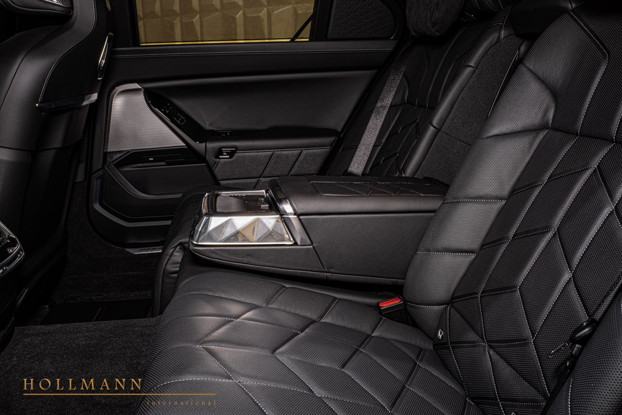 Vehicle view 14