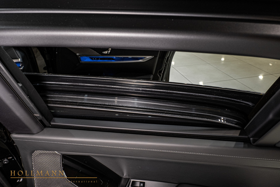 Vehicle view 19